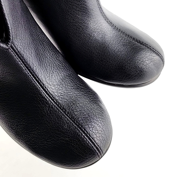 A2 Aerosoles Heelrest Gold Role Black Faux Leather Heeled Ankle Boots Size 7.5 - Picture 8 of 15